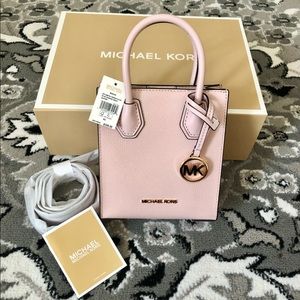 Michael kors Mercer Extra-Small Pebbled Leather Crossbody Bag